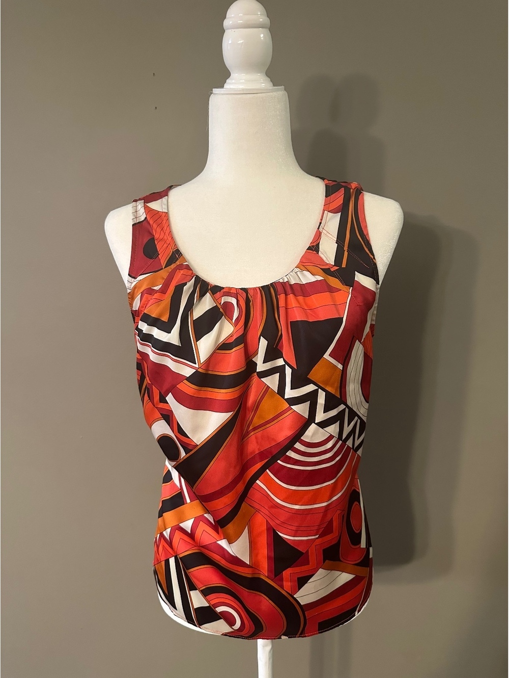 Geometric sleeveless blouse from Chico’s size 1 or medium